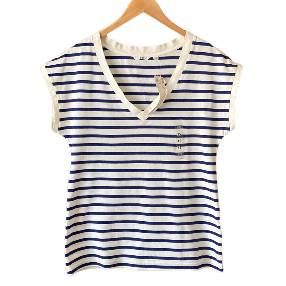 Uniqlo Striped V Neck T-Shirt